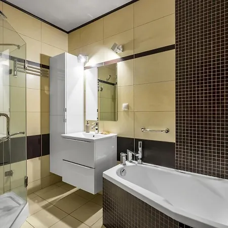 Bemowo Business Apt - 62M2, Parking, Metro & Park Nearby - By Rentujemy Warszawa Eksteriør bilde