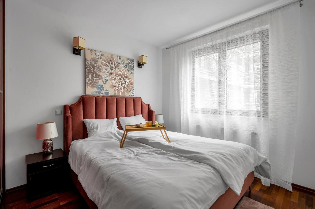 Leilighet Bemowo Business - 62m2, Parking, Metro & Park Nearby - By Rentujemy Warszawa